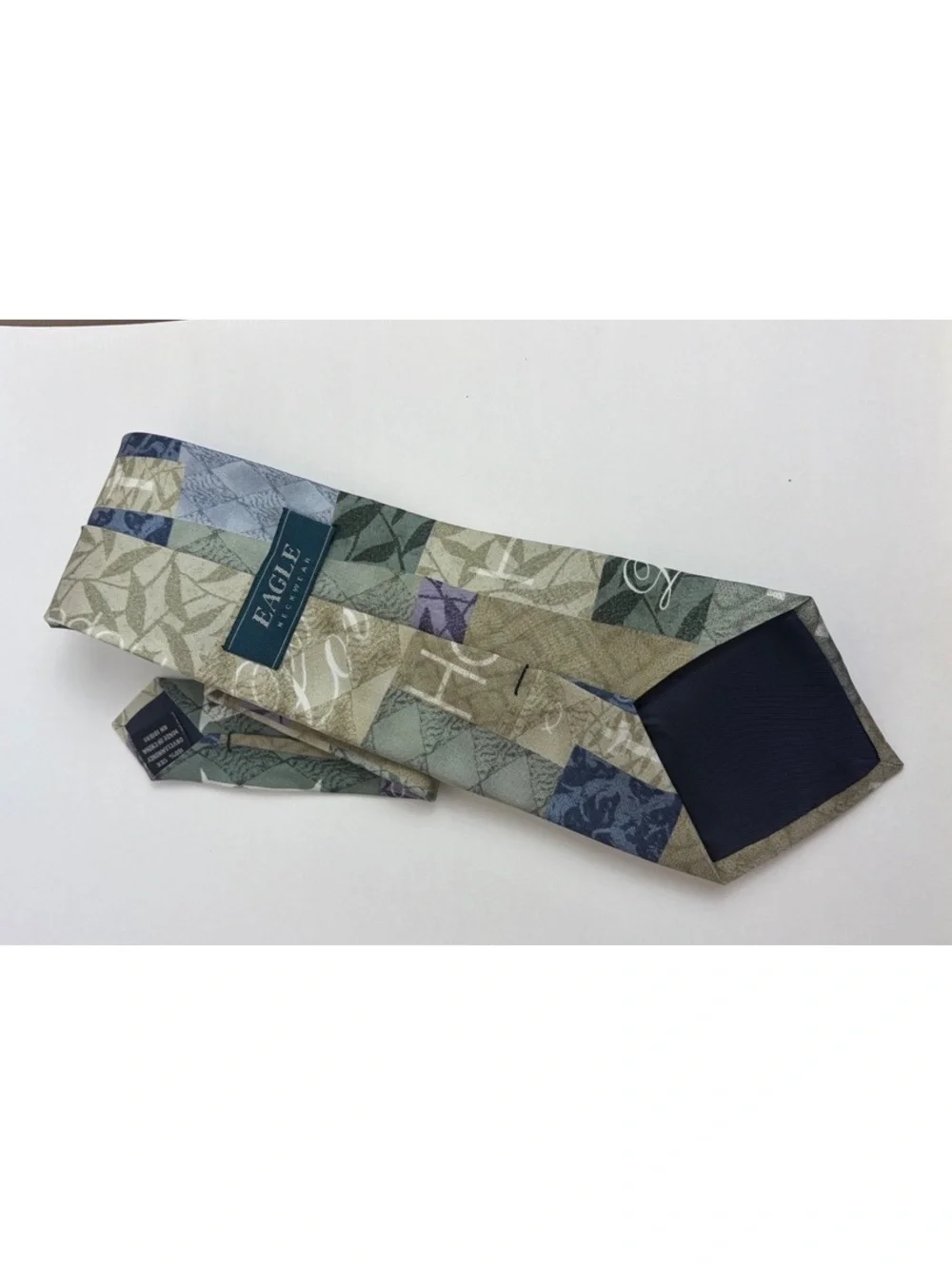 Faith Tie